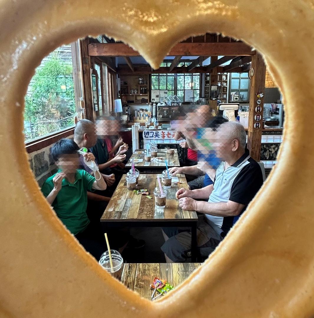 사회적응23.9.5.9.jpg