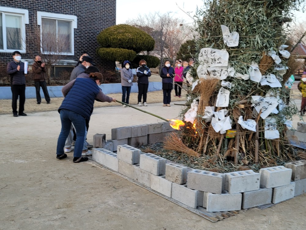 KakaoTalk_20230207_150249853_10.jpg