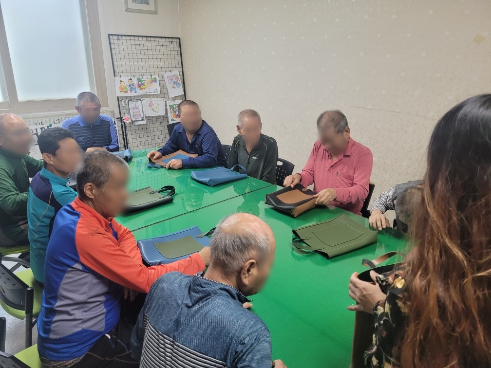 KakaoTalk_20251014_145148851_03.jpg