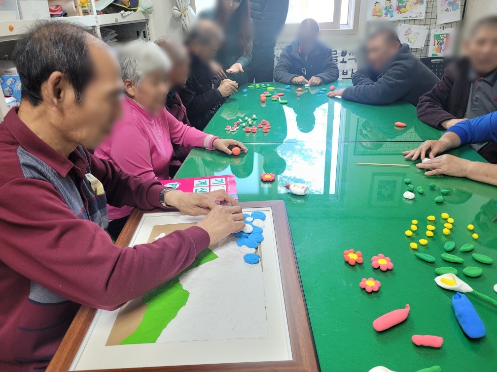 KakaoTalk_20251104_153835577_04.jpg